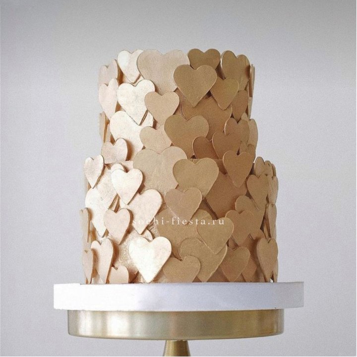 Торт "Hearts" gold в Сейшелах