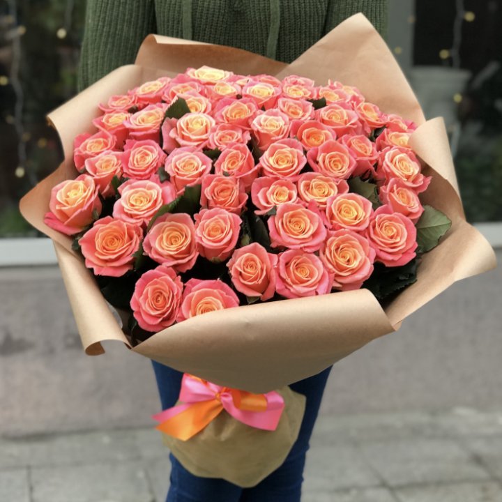 55 роз мисс пигги в Сейшелах