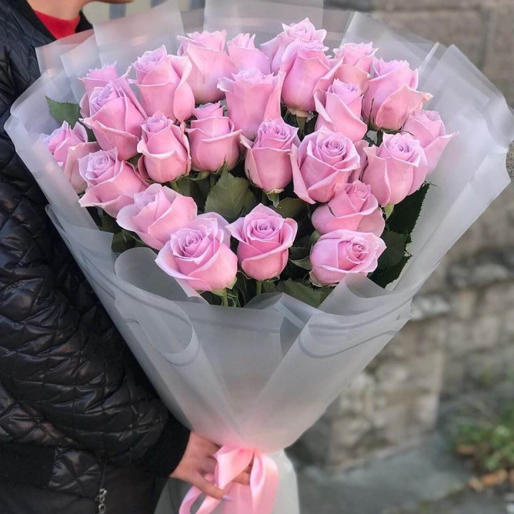 25 высоких розовых роз в Сейшелах